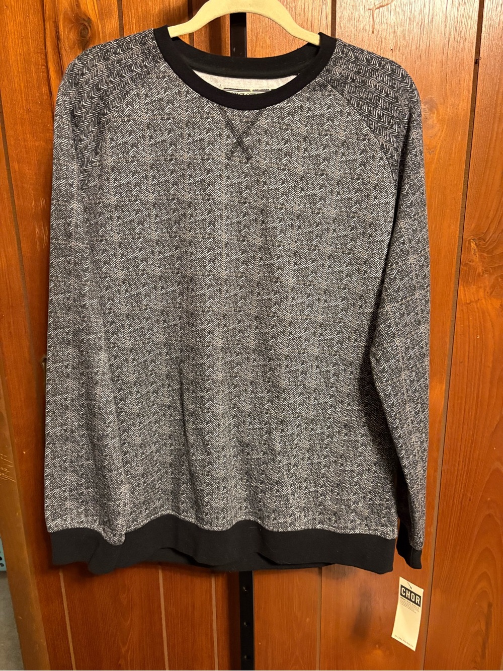 CHOR Clothing Co Men's Gray/Black Herringbone Fleece Crewneck Sweatshirt L